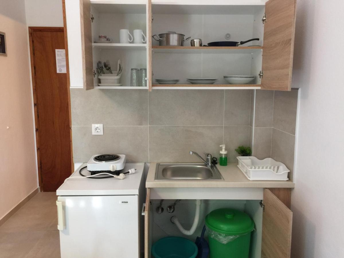Studios Zina 칼라네라 외부 사진